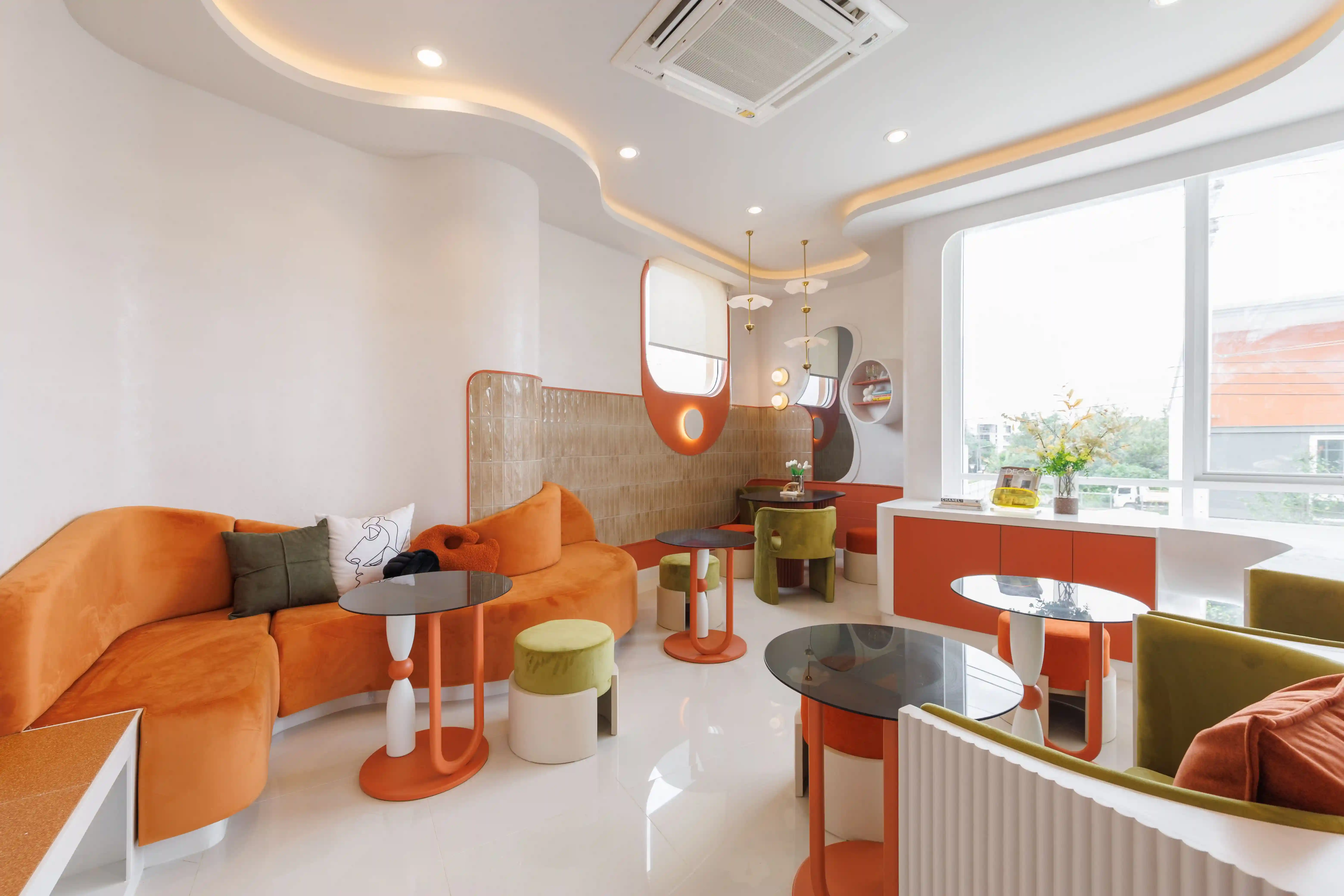 Gallery | Peace & Living